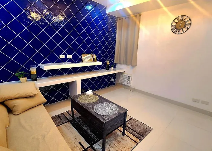 Bgc Beautiful Large 1 Bedroom Sleeps 3 Adults Манила